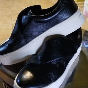 J/Slides Black Leather Tennis Shoe